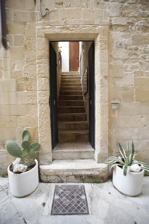 Tito Schipa B&B Lecce Exteriör bild